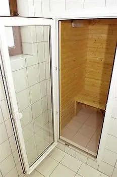 Hotel Spojnia 2*